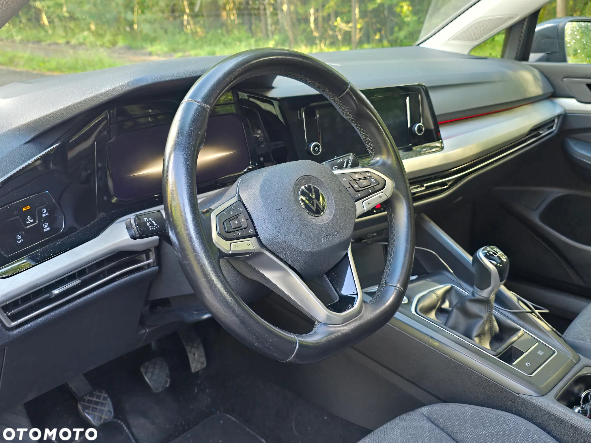 Volkswagen Golf VIII 2.0 TDI Life - 28