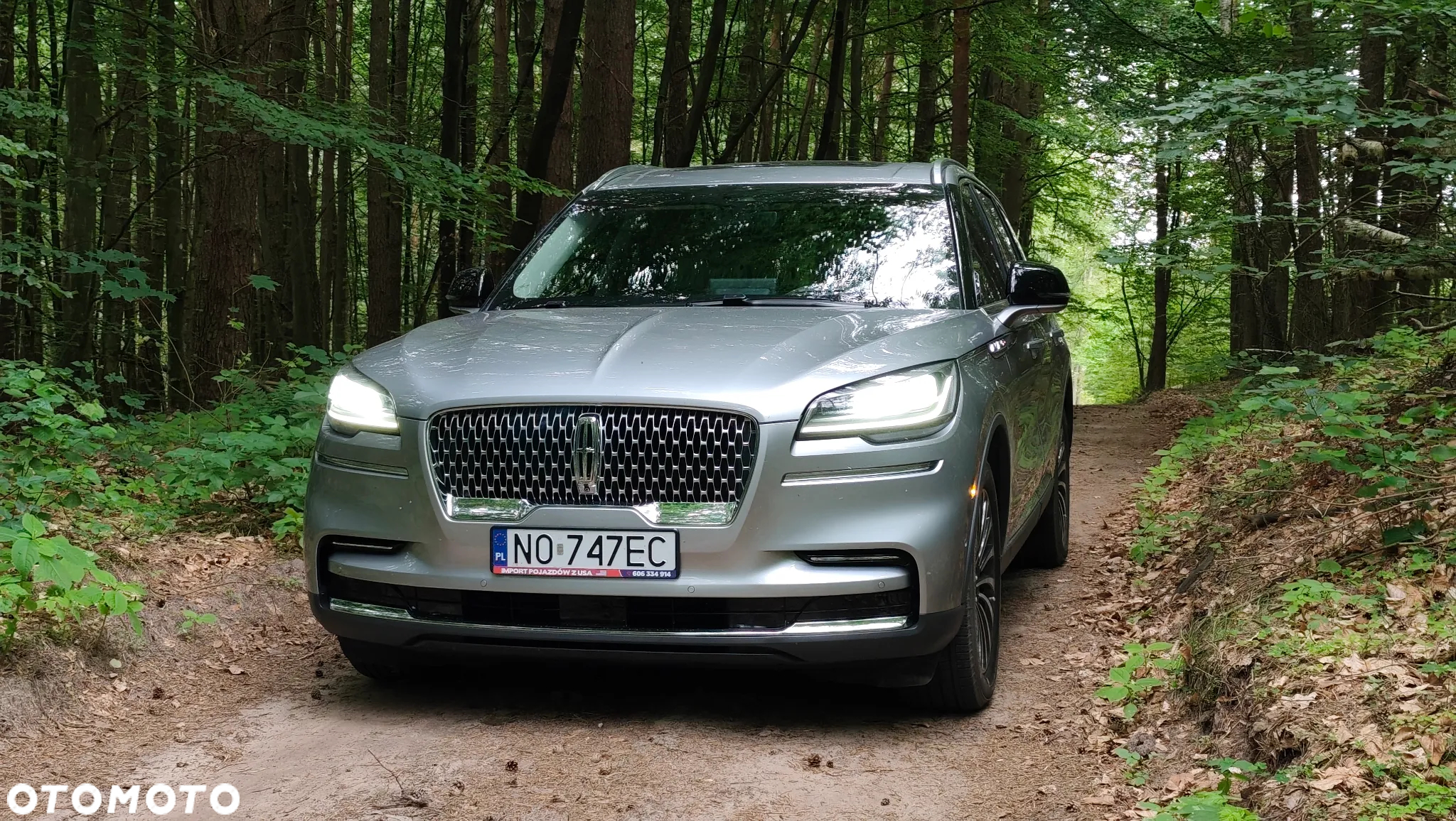 Lincoln Aviator - 9