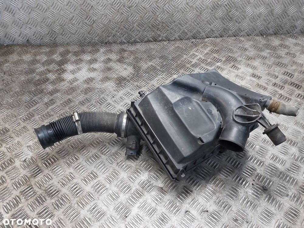 OBUDOWA FILTRA POWIETRZA PRZEPŁYWOMIERZ MERIVA A 1.7 CDTI 93394742 55350047 - 5