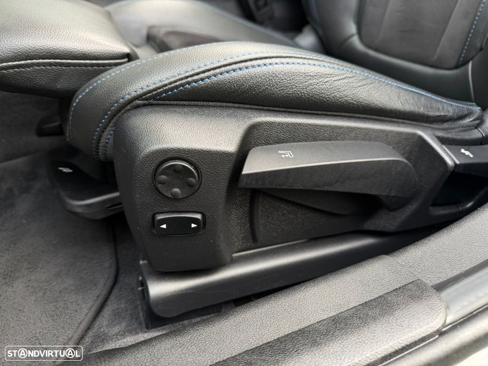 BMW 320 d Pack M Auto - 17