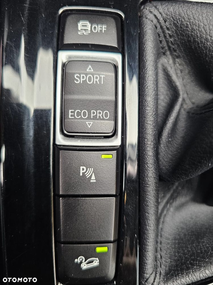 BMW X1 xDrive20d - 24