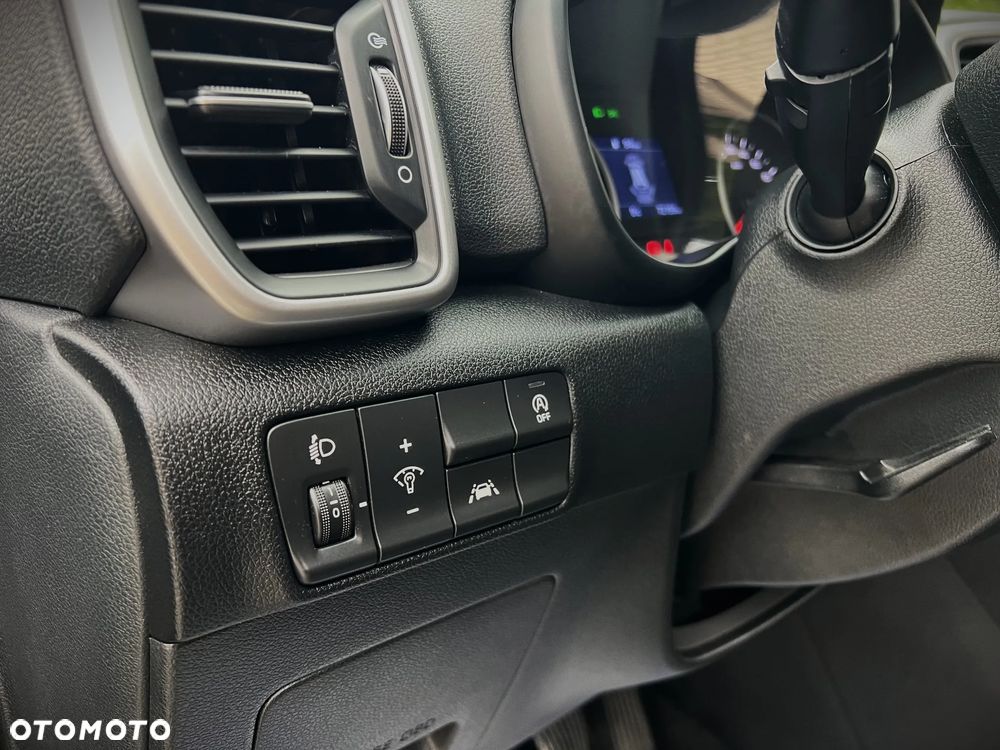 Kia Sportage 1.6 GDI Black Edition 2WD - 30