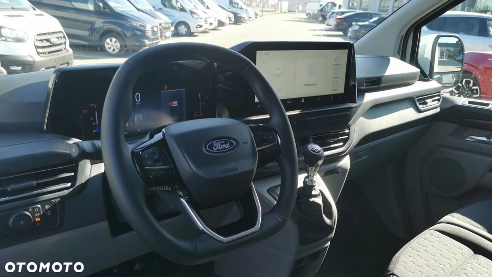 Ford TRANSIT CUSTOM - 9