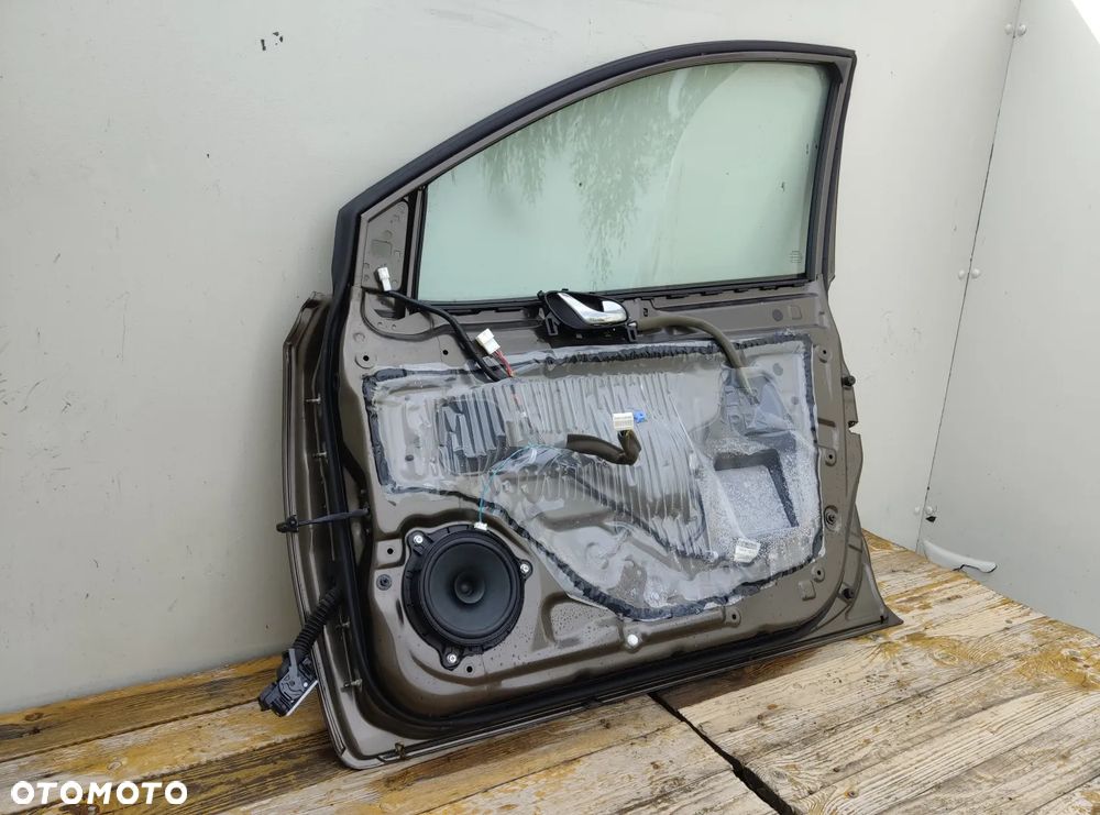 NISSAN PULSAR DRZWI LEWY TYŁ LEWE TYLNE PRAWY PRZÓDCAP G - 7