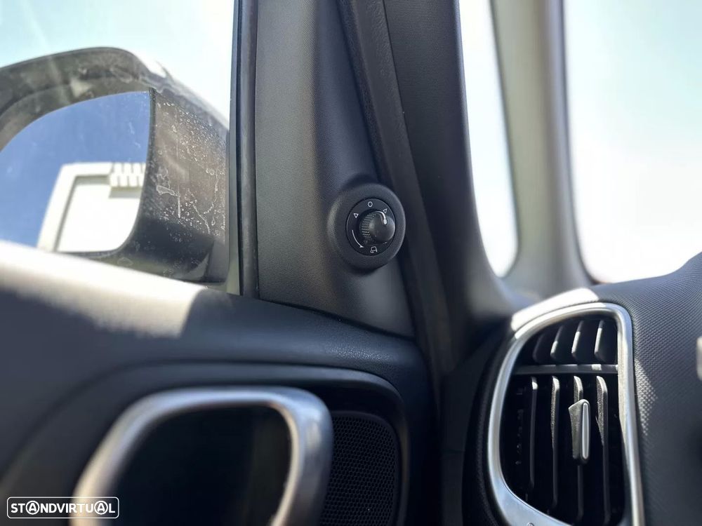 Fiat 500L 1.3 MJ City Cross J17 - 23