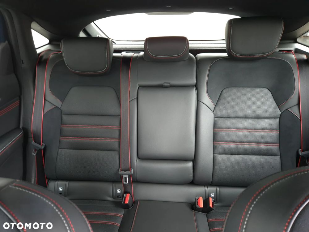 Renault Arkana 1.6 E-TECH R.S Line MMT - 19