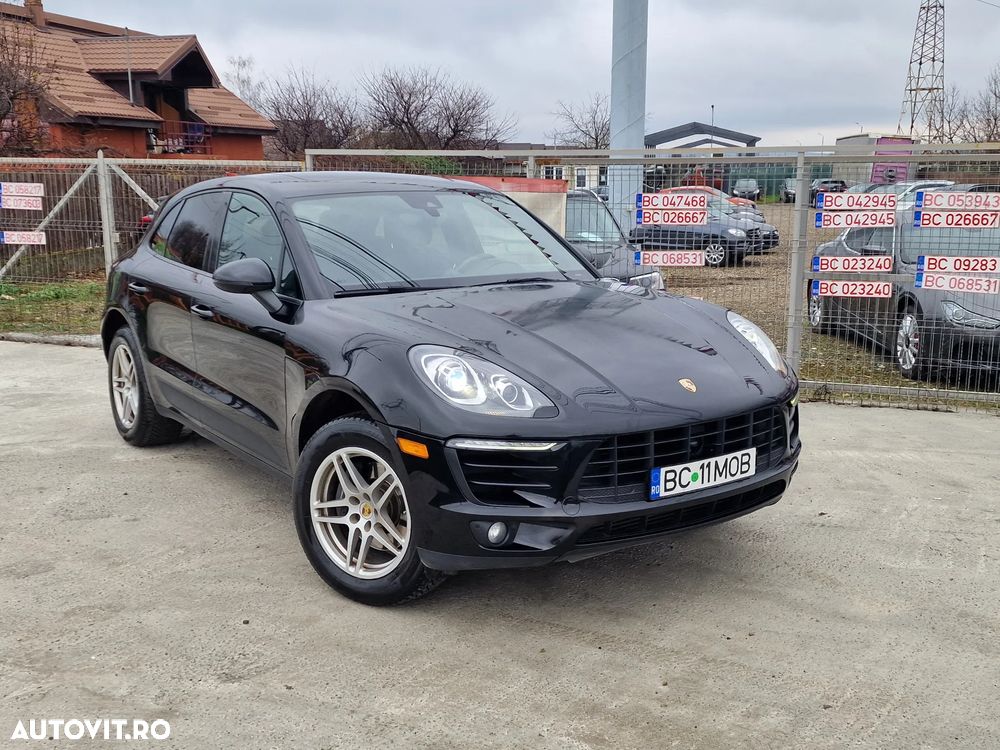 Porsche Macan Standard - 2