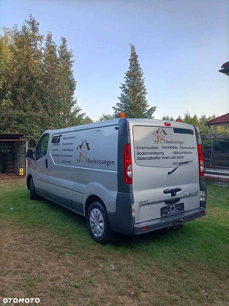 Opel Vivaro - 3