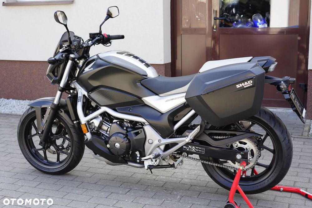 Honda NC - 20