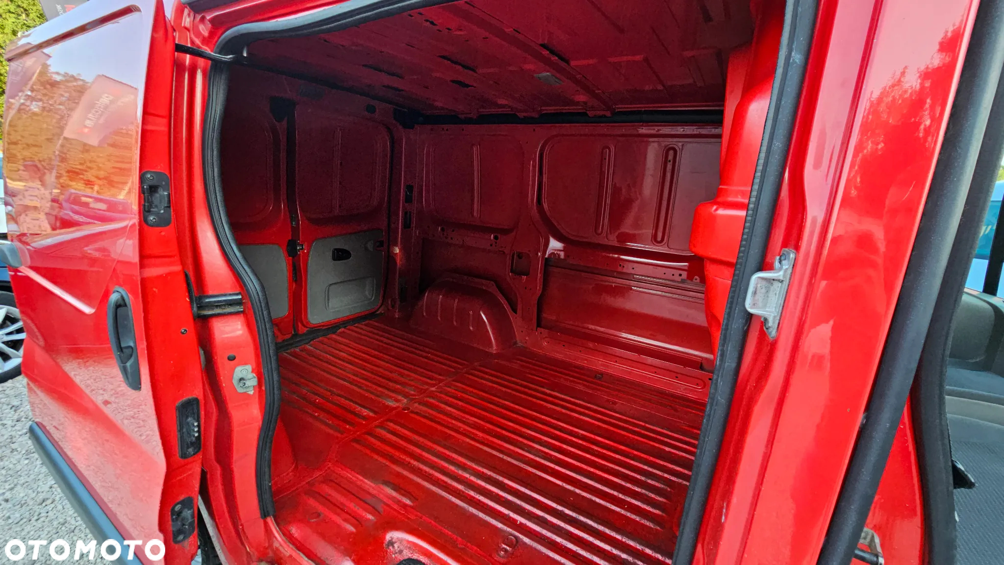 Opel Vivaro - 37