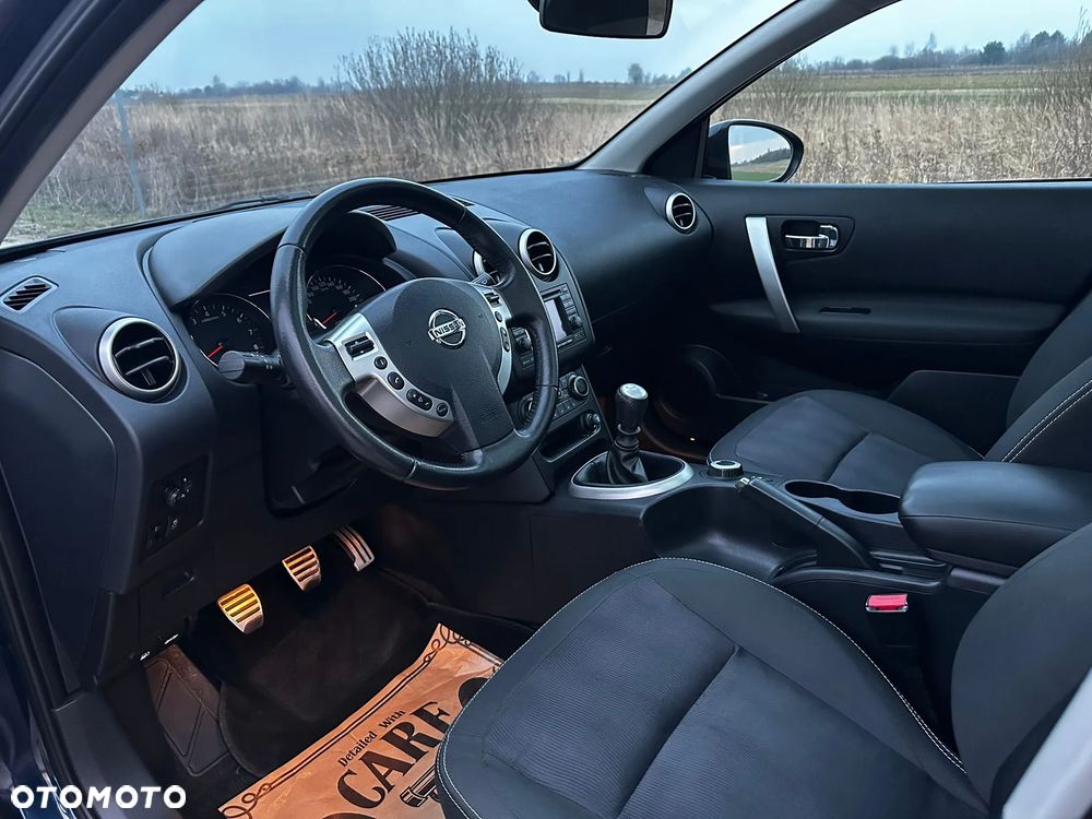 Nissan Qashqai 2.0 4 x 4 tekna - 10