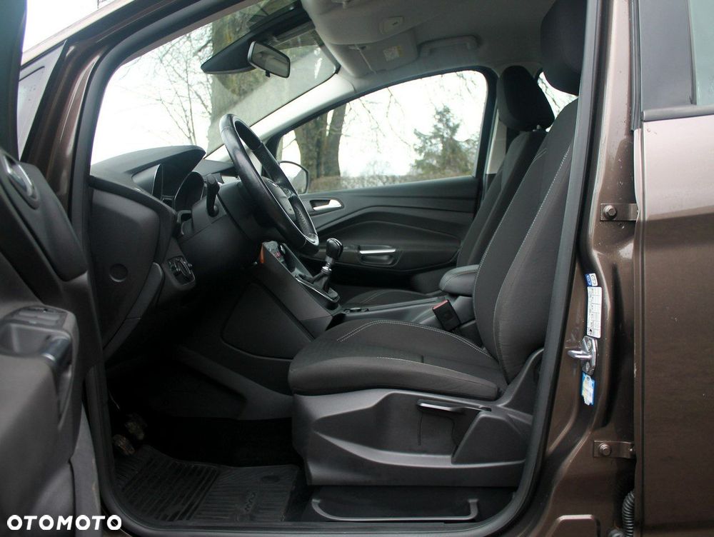 Ford C-MAX - 16