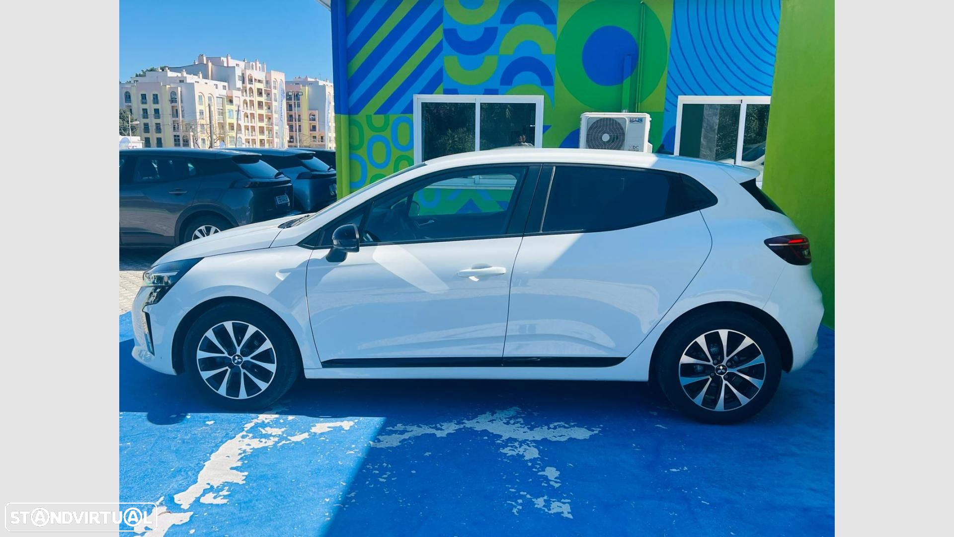 Mitsubishi Colt 1.0 MPI-T Invite - 4