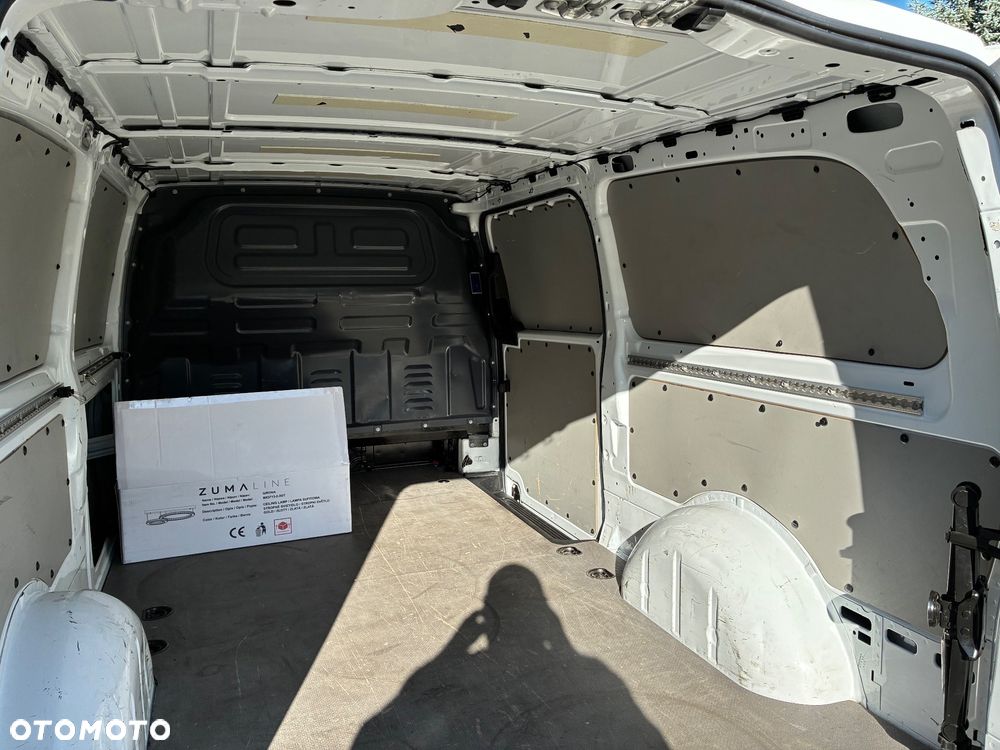 Mercedes-Benz vito - 15