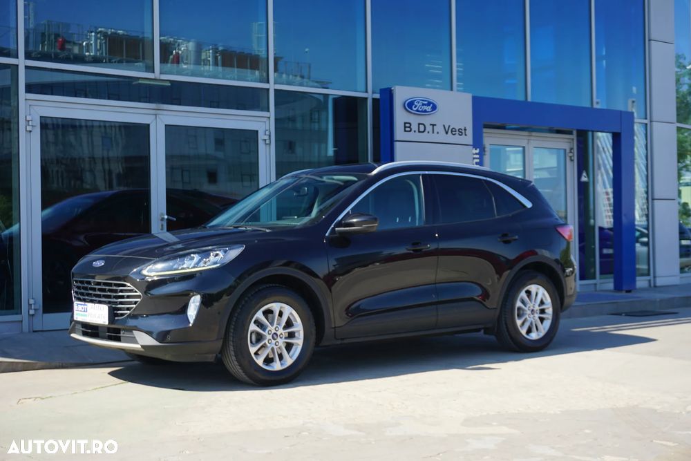 Ford Kuga - 1