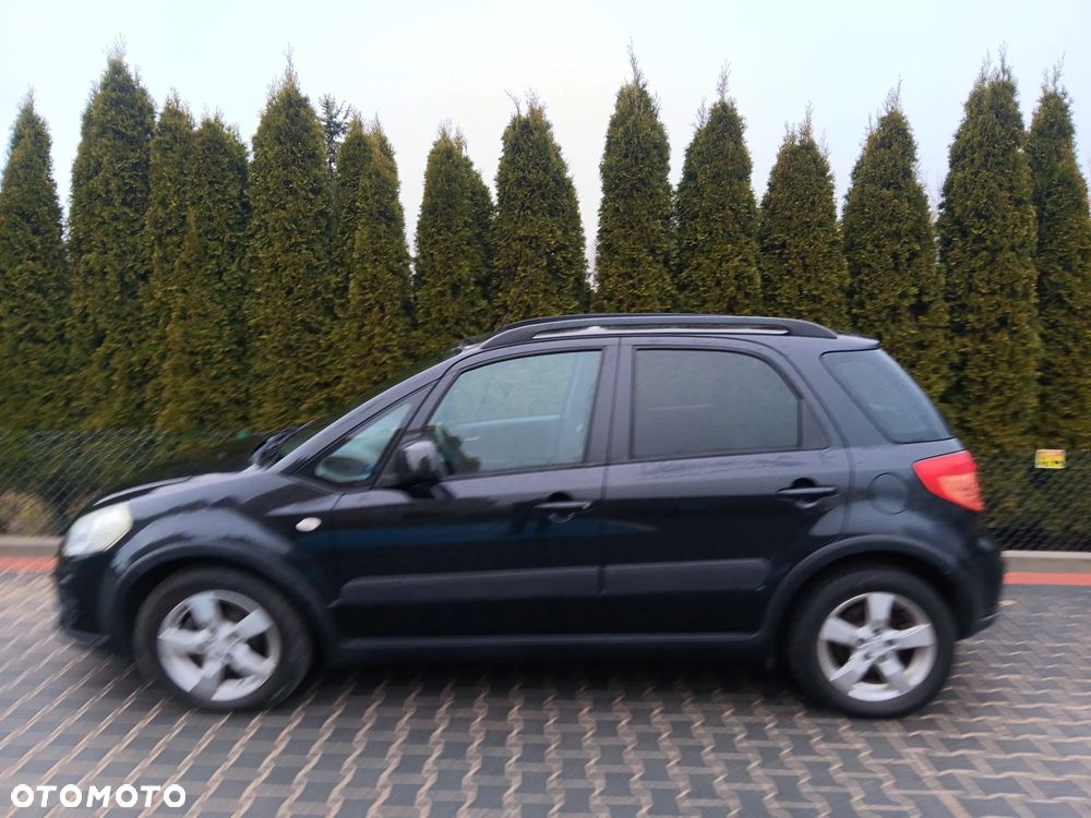 Suzuki SX4 - 2
