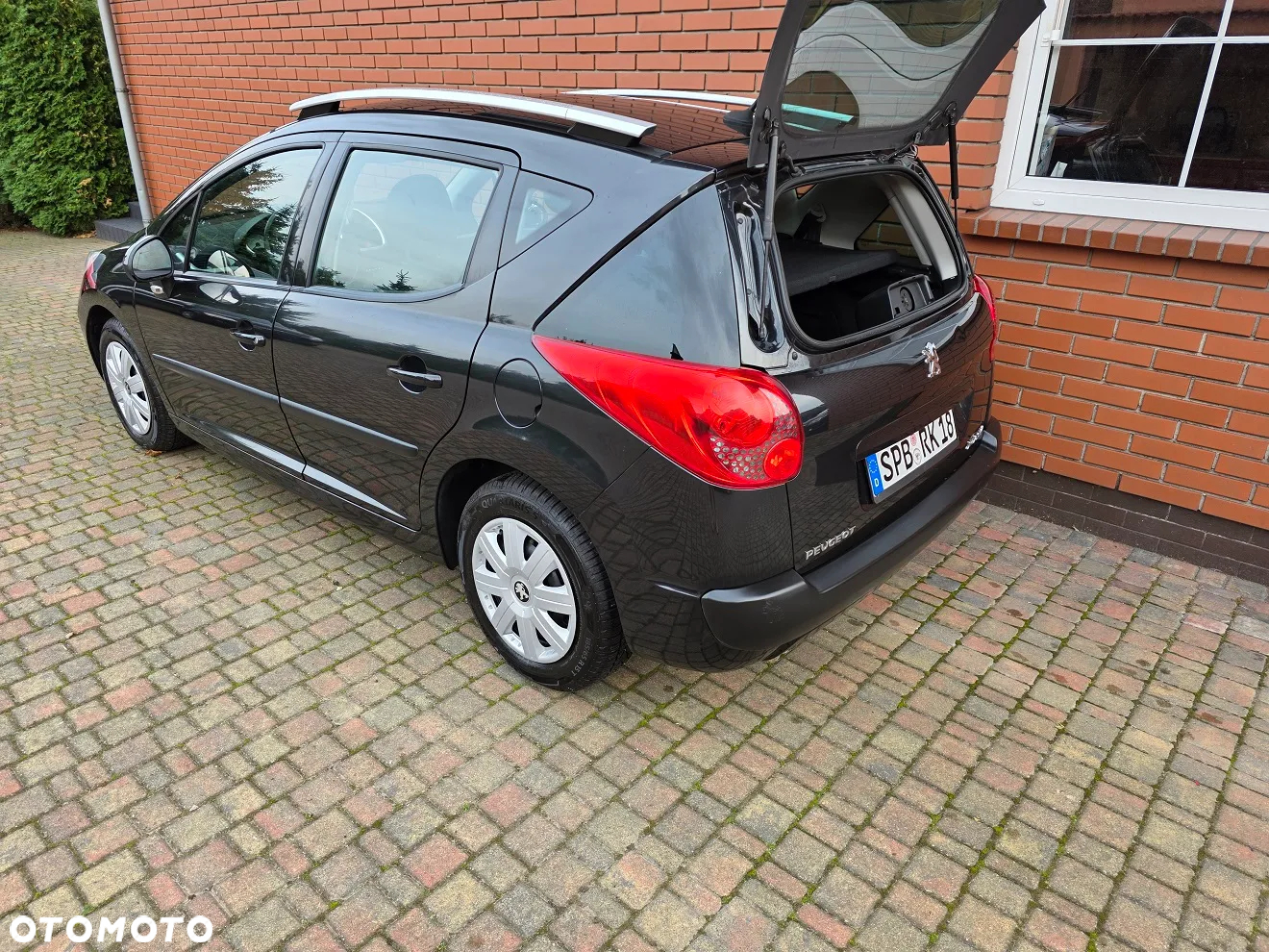Peugeot 207 110 HDi FAP (Blue Lion) Tendance - 3