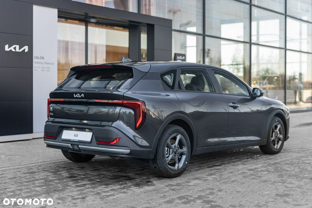 Kia K4 - 4