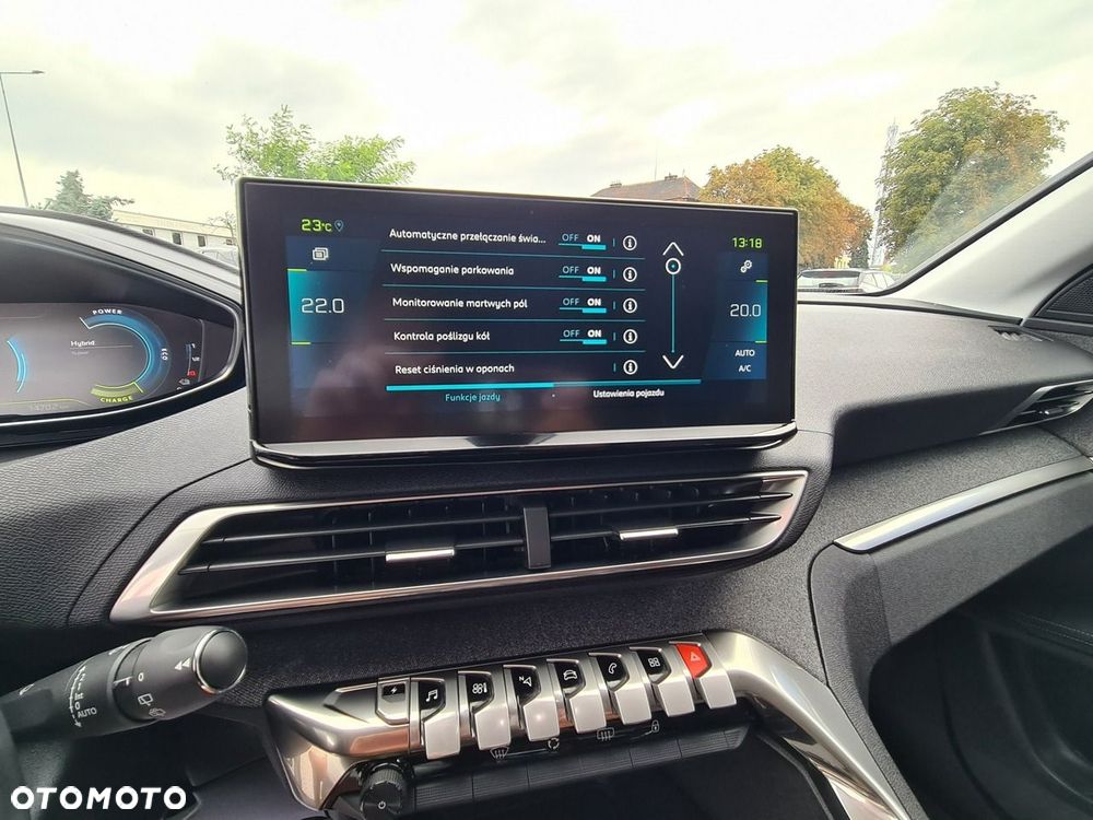 Peugeot 3008 1.6 PureTech Hybrid PHEV Allure Pack S&S EAT8 - 18