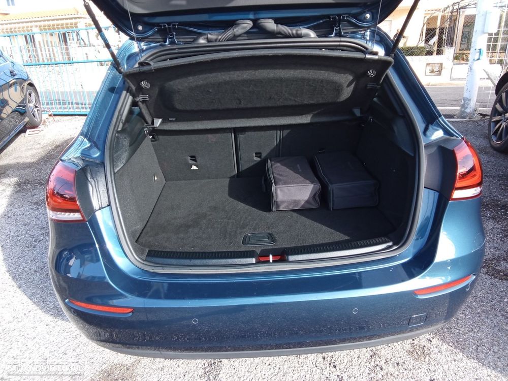 Mercedes-Benz A 250 e Style Plus - 12
