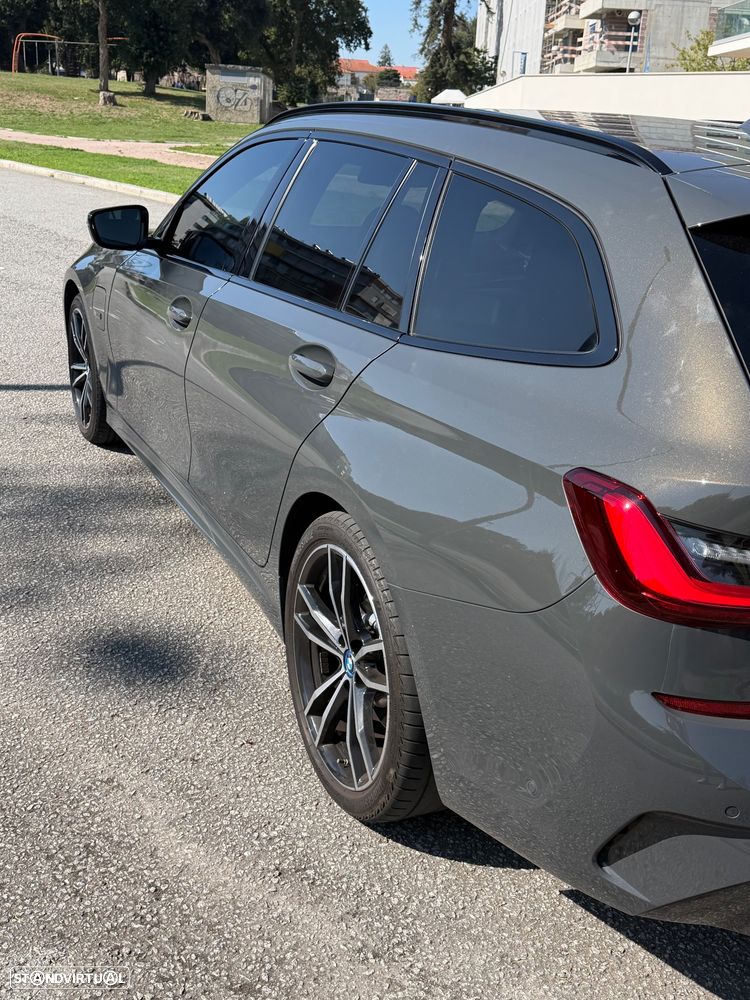 BMW 330 e Pack Desportivo M Auto - 3