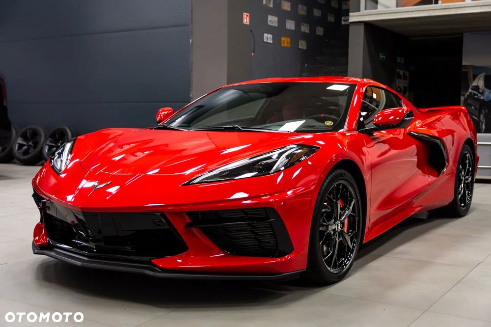 Chevrolet Corvette - 3
