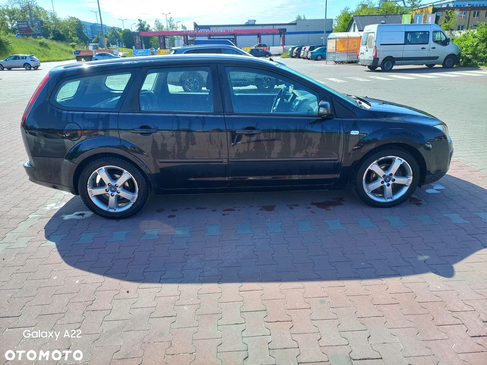 Ford Focus 1.6 16V Ghia - 3