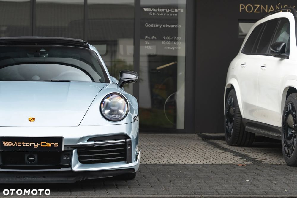 Porsche 911 Turbo S - 13