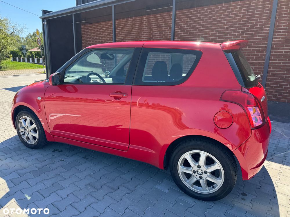Suzuki Swift - 8