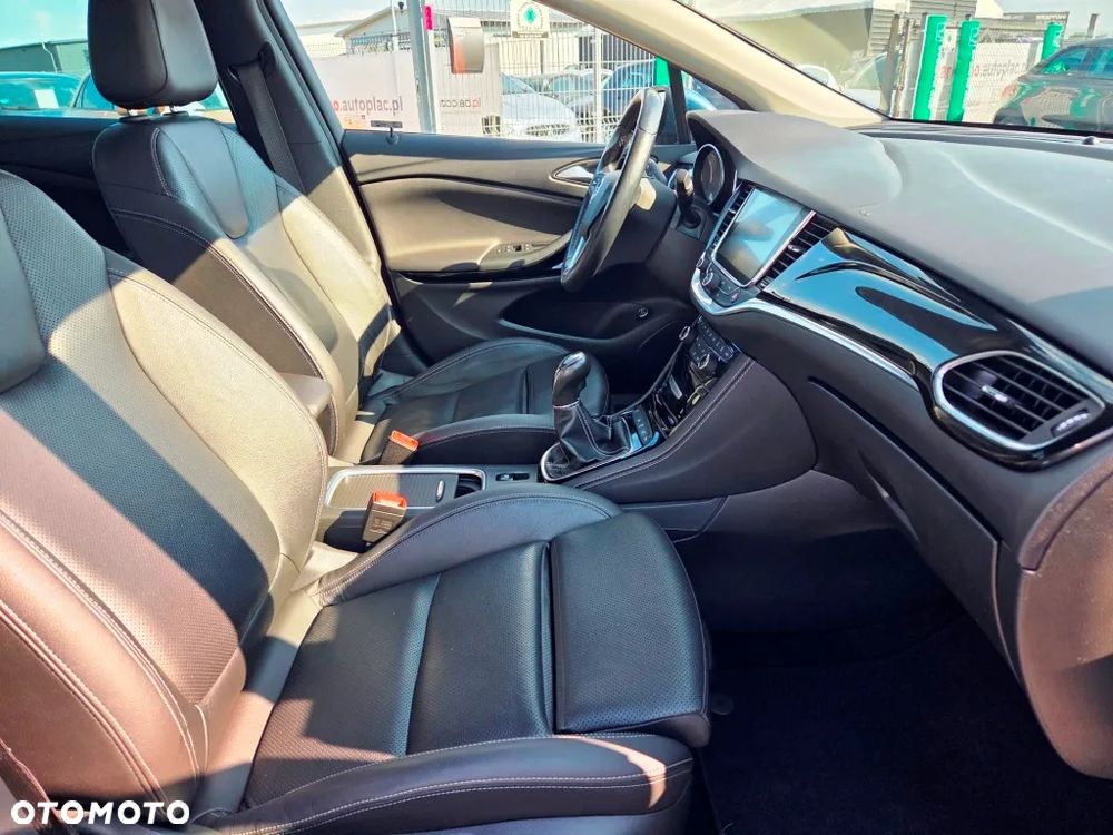 Opel Astra 1.6 Turbo Start/Stop Innovation - 30