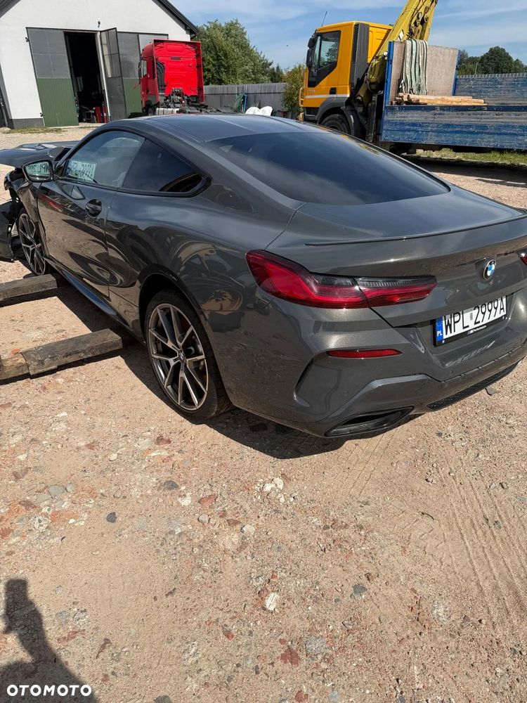 BMW Seria 8 M850i xDrive - 1