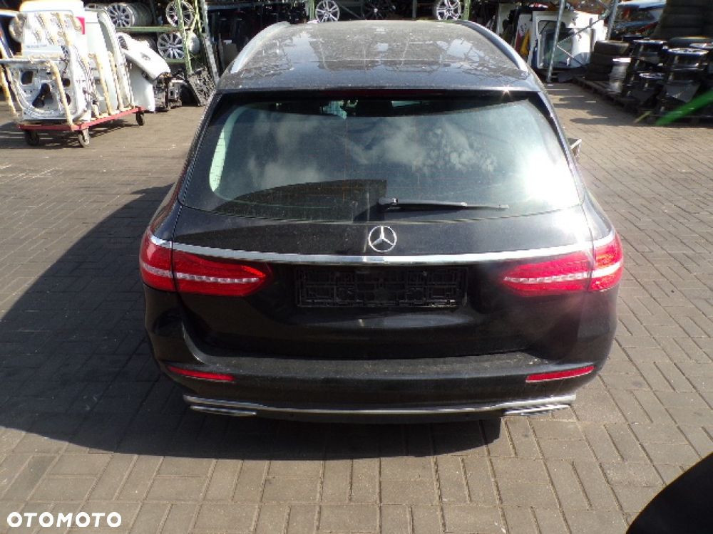 Części - Mercedes E-klasa W213 2.0 CDI 194 KM KOMBI 17R - 4