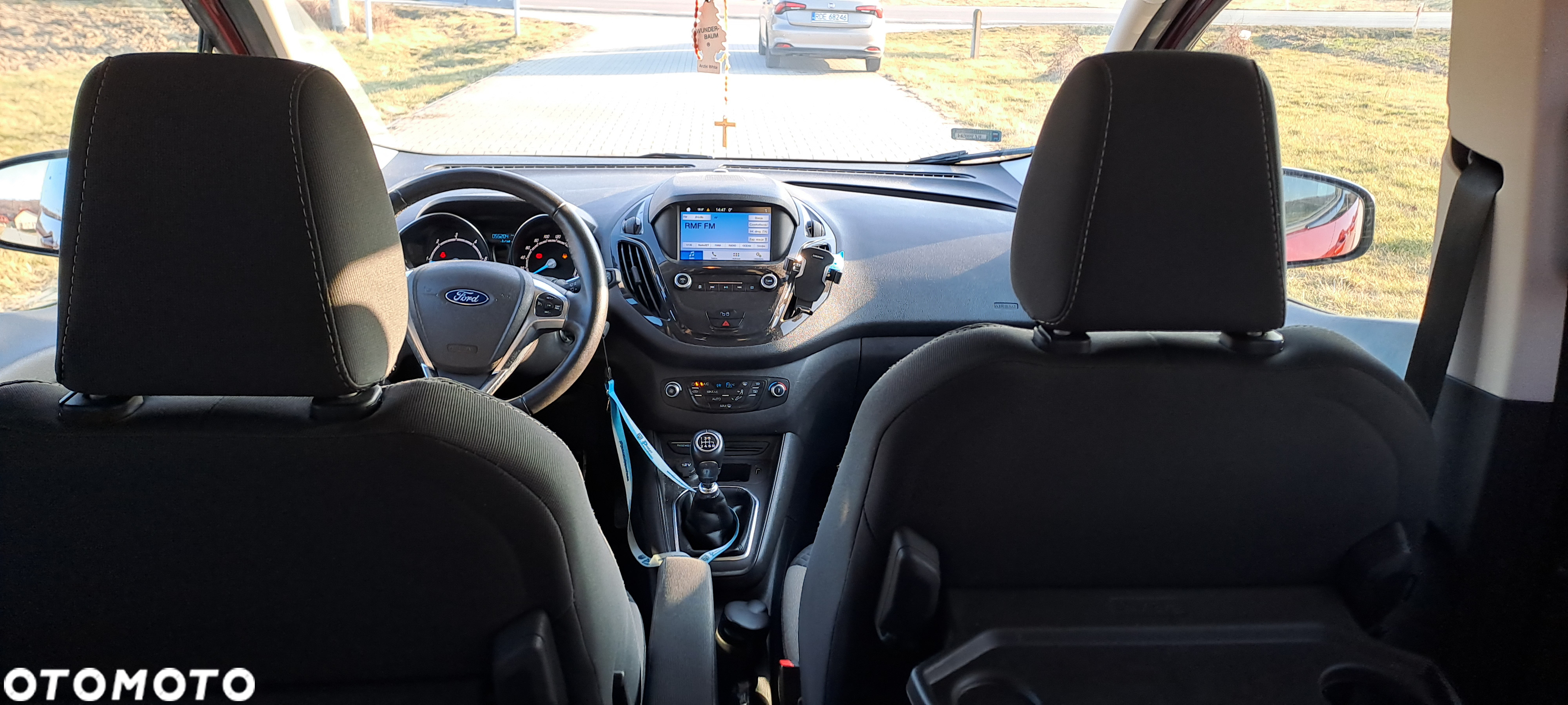 Ford Courier - 9