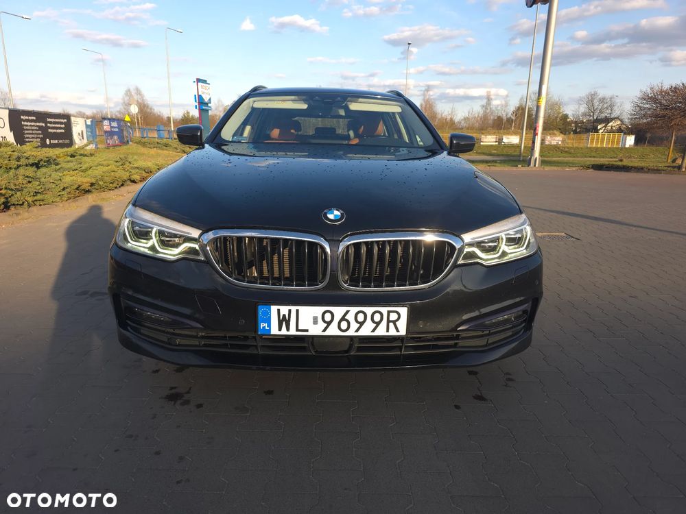 BMW Seria 5 520d xDrive Sport Line sport - 17