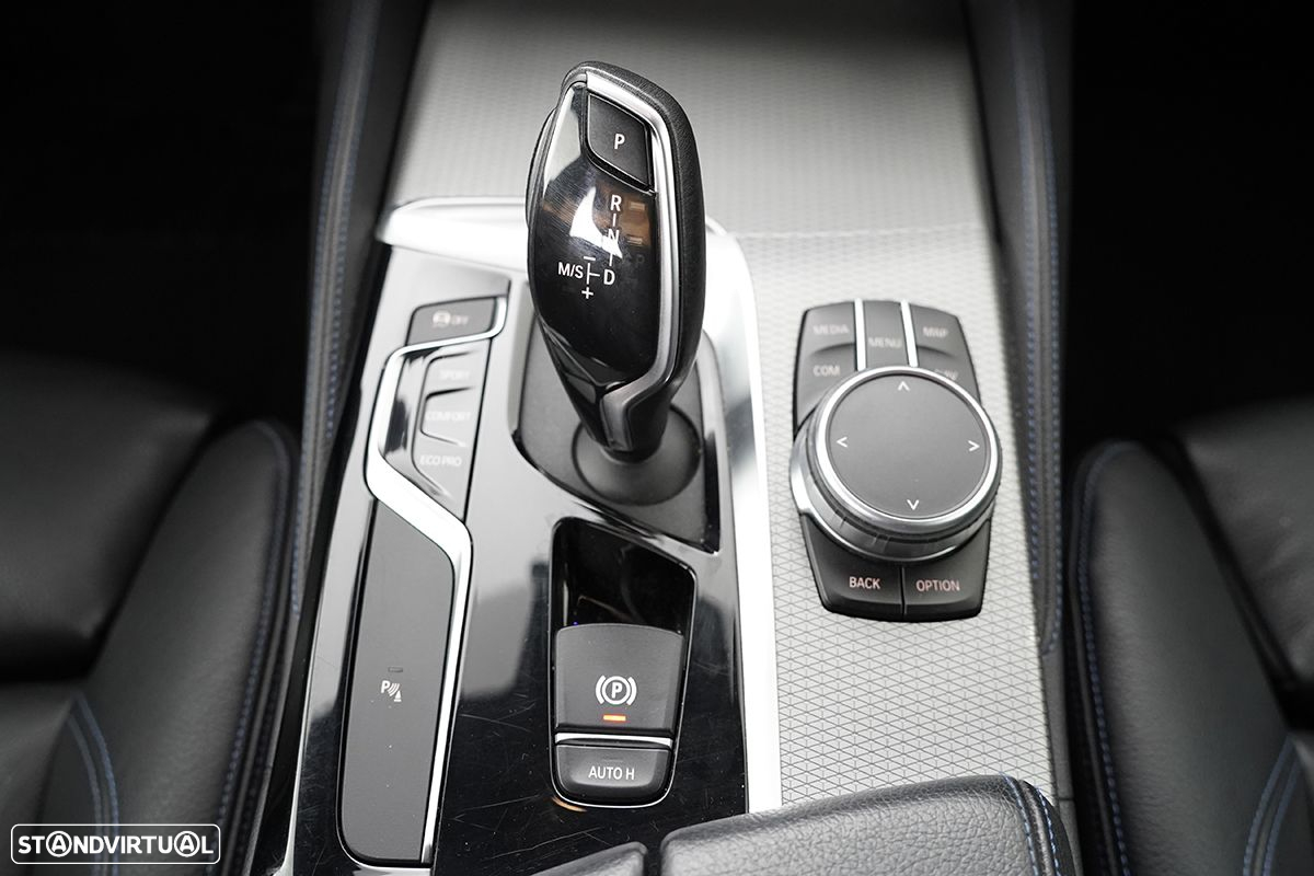 BMW 520 d Pack M Auto - 18