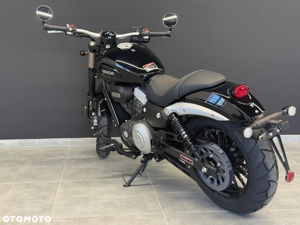 Benda Chinchilla 125 - 4