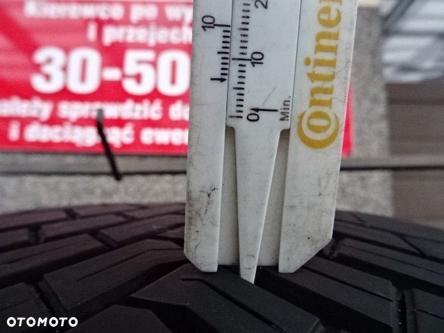 255/45/R20 105W Continental All Season Contact - 5