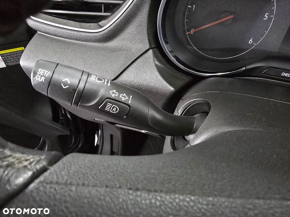 Opel Grandland X 1.6 D Start/Stop Business INNOVATION - 27