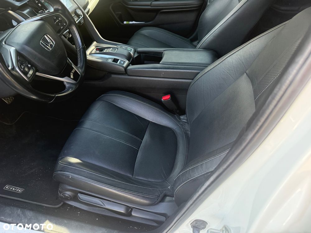 Honda Civic 2018 photo 4