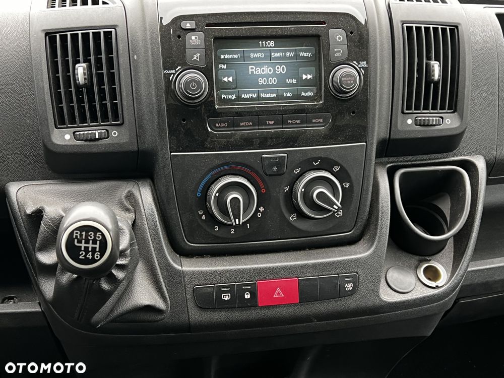 Peugeot BOXER - 21