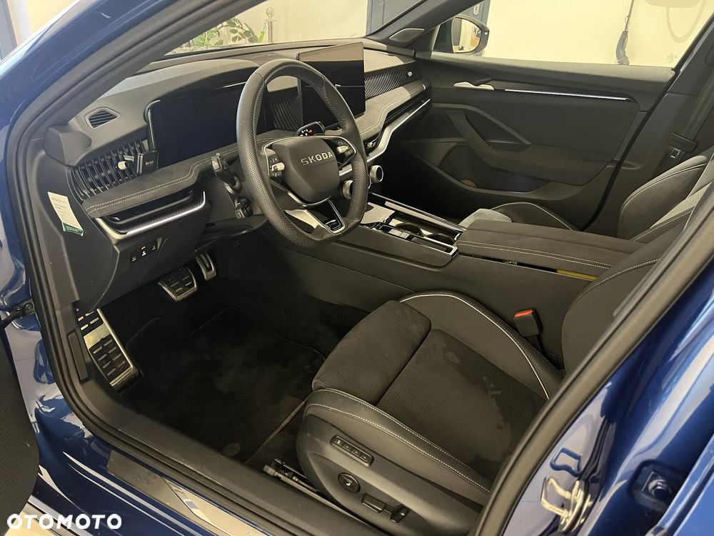 Skoda Superb 2.0 TDI SCR 4x4 Sportline DSG - 13