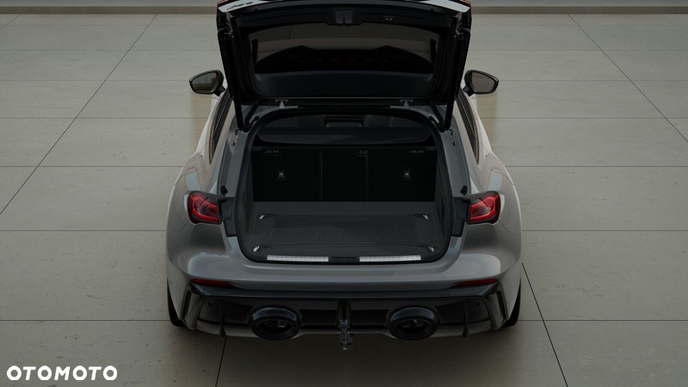 Audi RS5 Avant - 7