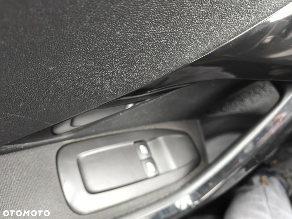 Peugeot 208 68 VTI Access - 17