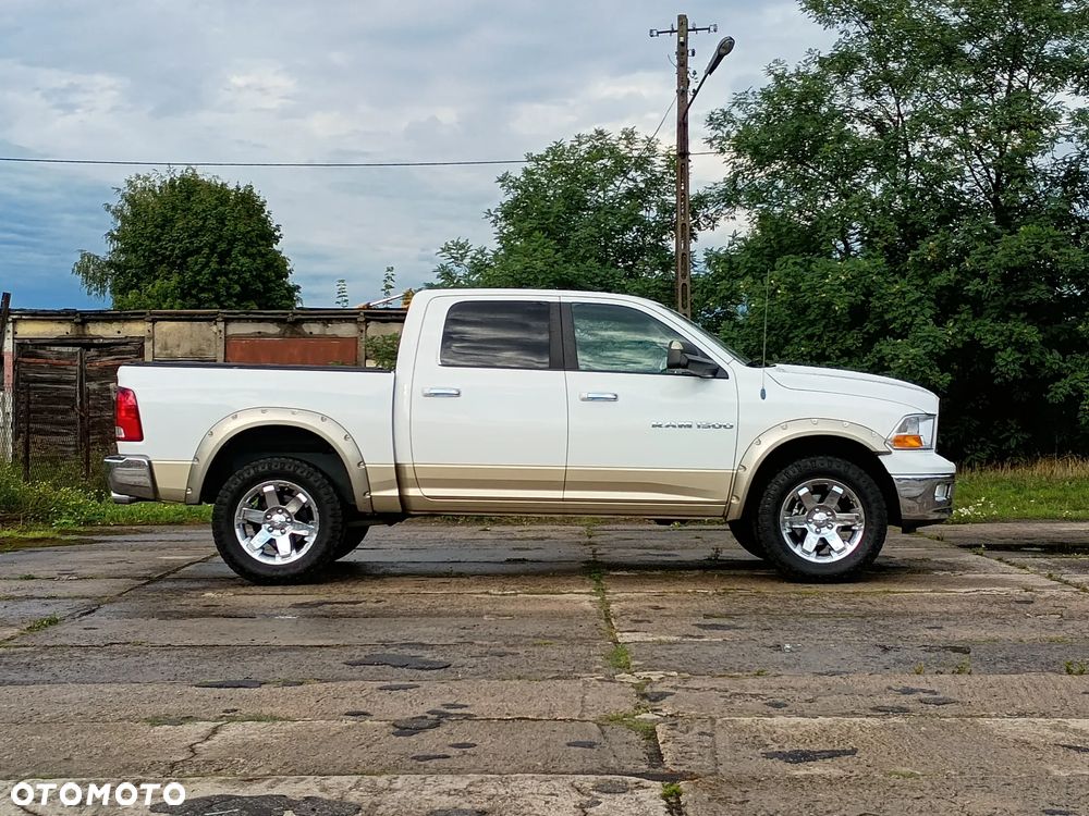 Dodge RAM 5.7 4x4 - 2