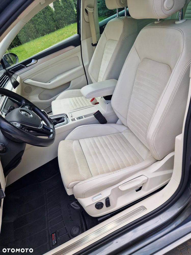 Volkswagen Passat 1.8 TSI BMT Comfortline DSG - 12