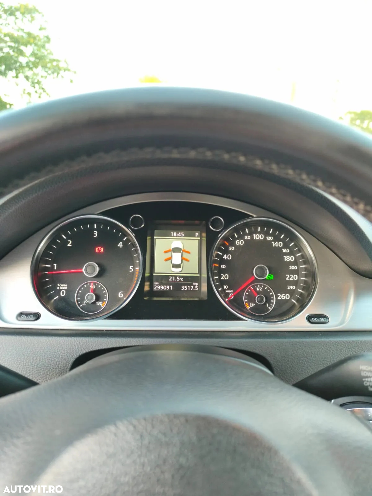 Volkswagen Passat Variant 2.0 TDI BlueMotion Technology Highline DSG - 11
