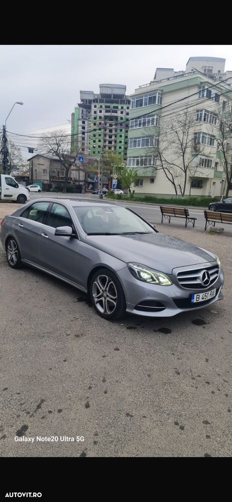 Mercedes-Benz E 220 BlueTEC 4MATIC 7G-TRONIC Avantgarde - 18