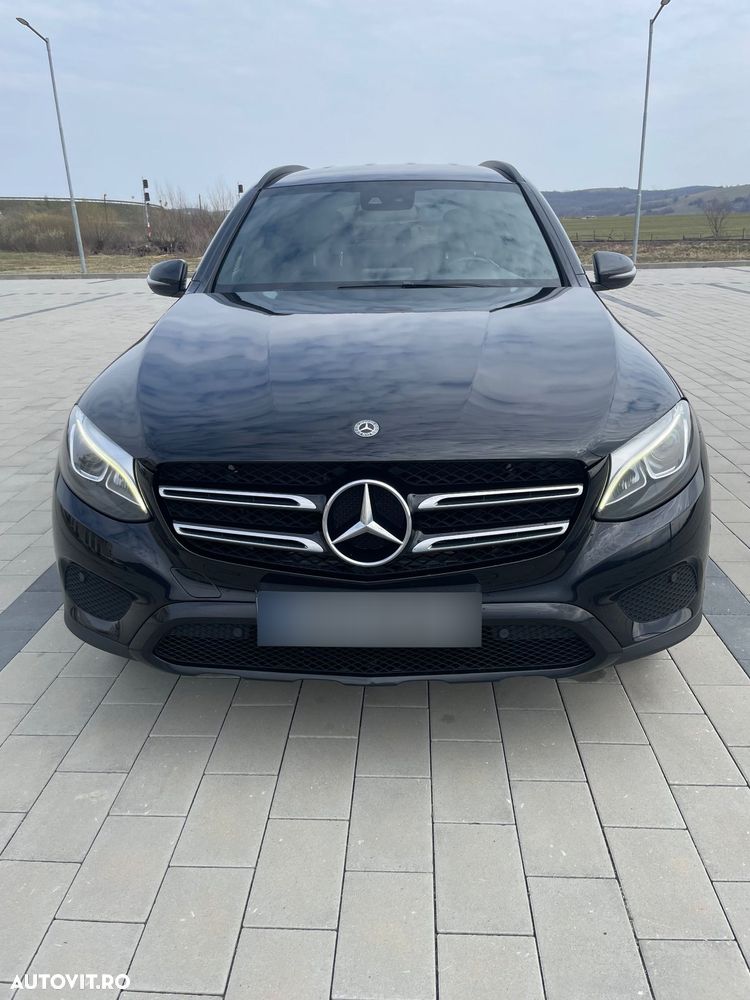 Mercedes-Benz GLC - 1