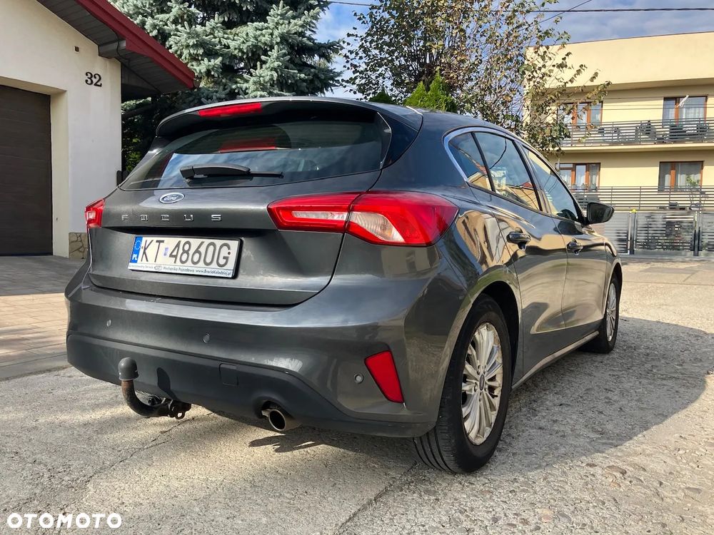 Ford Focus - 11