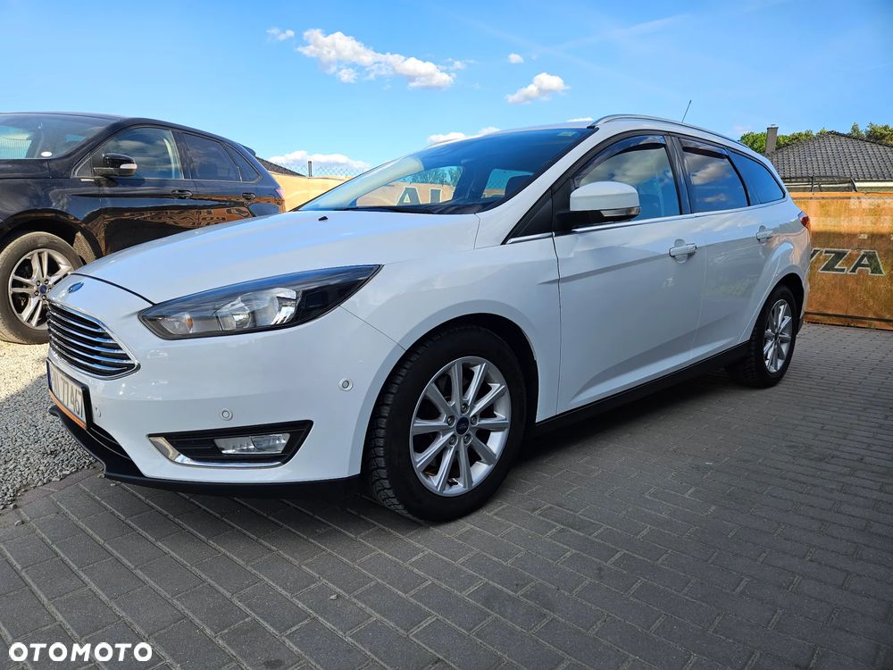 Ford Focus 2.0 TDCi Titanium ASS - 8